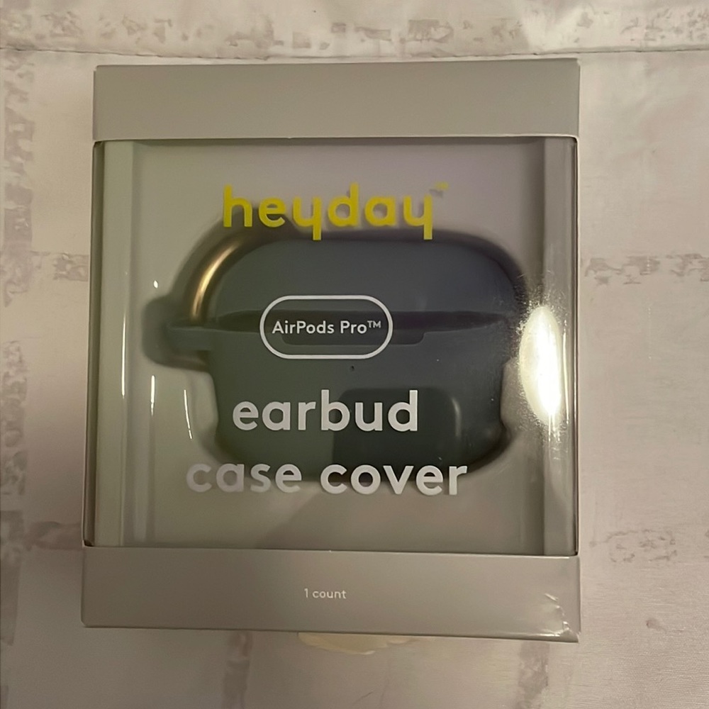 BRAND NEW Airpod Pro Case